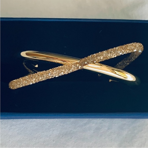 NIB Authentic DANIEL SWAROVSKI DUST Gold Tone Champagne Crystal Cuff Bracelet - Picture 6 of 8